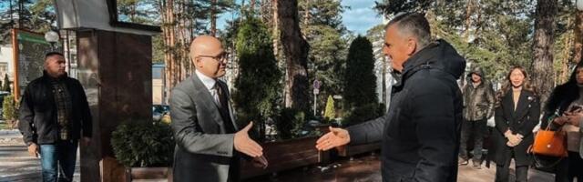 Predsednik SNS-a Miloš Vučević u poseti Priboju i Prijepolju