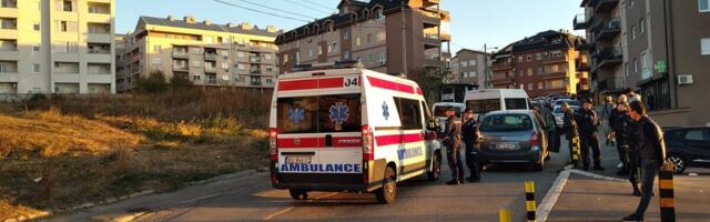 SNIMAK KRVAVOG SUKOBA DVA DEČAKA OD 14 GODINA LEDI KRV: Izbo drugara, pa se ponašao kao da se NIŠTA NIJE DESILO!