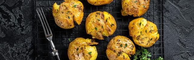 Trik za najhrskaviji pečeni krompir: Isprobajte čuveni praznični recept Džejmija Olivera