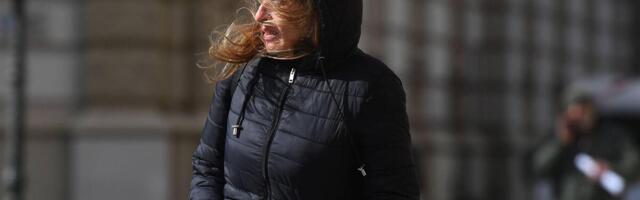 DANAS OBLAČNO VREME SA POVREMENOM KIŠOM, A UVEČE ĆE SE RAZVEDRITI: Biće 12 stepeni, ali se vraća i dosadni vetar