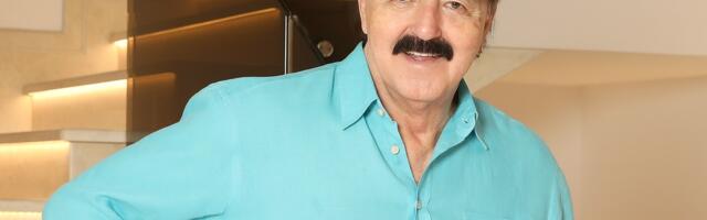 "Šta treba ja da komentarišem o nečemu što je ništa?!" Haris Džinović zagrmeo nakon venčanja Meline Arnold