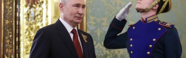 Rusija momentalno odgovorila Makronu: Prva reakcija Kremlja nakon drame na Atlantiku