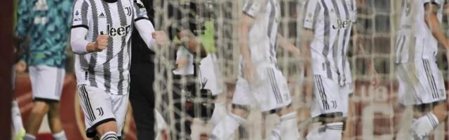 CRNOGORAC MENjA VLAHOVIĆA! Bivši fudbaler Crvene zvezde oblači dres Juventusa