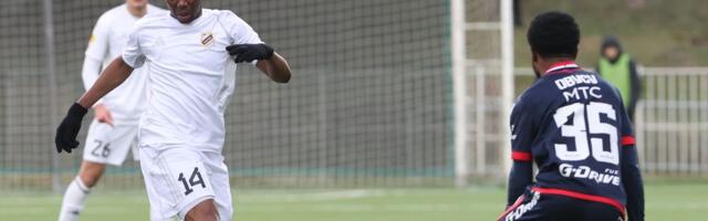 Sisoko uživa na Brdu: Produžio ugovor sa Čukaričkim, uskoro stiže i srpski pasoš