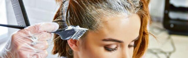 Frizerka otkriva: Evo da li treba prati kosu pre farbanja - većina žena ovde greši