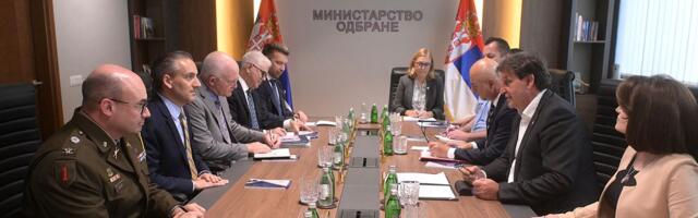 Ministar Gašić razgovarao sa predstavnicima kompanija "Prince Aviation" i "Textron Aviation Defense"