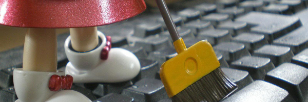 Najlakši način da očistite prljavu tastaturu