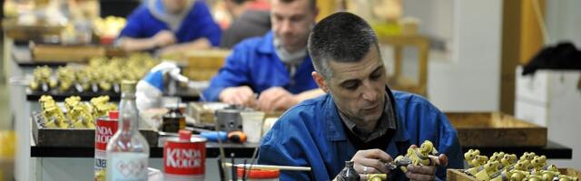 Radnici fabrike “Zrak” očajni: Da li su bitnije tri direktorske pozicije ili stotine radnih mjesta