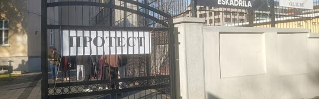 Zaposleni na Vazduhoplovnoj akademiji OBUSTAVLJAJU RAD