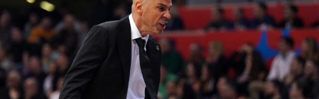 Haos u Nišu: Prekinuta utakmica Partizan - Mega! (VIDEO)