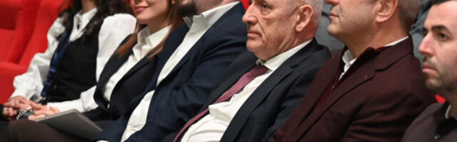 Министар Балинт отворио центар који знање задржава у локалној средини