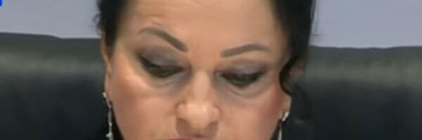 NAKON ŠTO JE SIN MILOŠ "NESTAO SA RADARA": Vesni Medenici određen pritvor zbog opasnosti od bekstva!