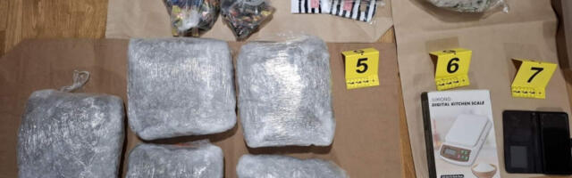 Uhapšen muškarac u Beogradu: Policija pretresom stana pronašla 5 kilograma marihuane i 80 grama kokaina