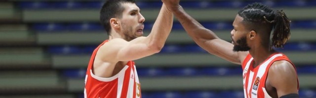 KRAJ:  Alba - Crvena zvezda 81:58