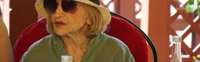 Tajnu ovog testa za najlepši slatkiš otkriva Mira Banjac, uspeće i početnicima RECEPT