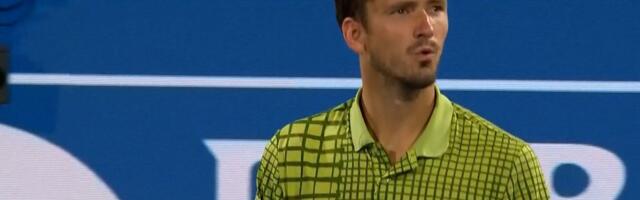 Medvedev preslišao Kanađanina za finale u Dubaiju