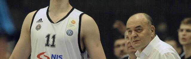 ZAŠTO MILUTINOV NIJE DOŠAO NA SAHRANU DUŠKA VUJOŠEVIĆA? Nije se ni oglasio posle smrti čoveka koji ga je "stvorio"...