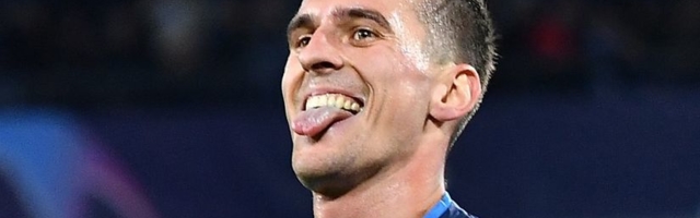 Samo ne u Juve: Napoli odbio 50.000.000 za Milika, nudi popust premijerligašima