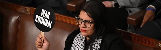 Rashida Tlaib se suprotstavila Netanyahuu u Kongresu, noseći kefiju i natpis ‘ratni zločinac’