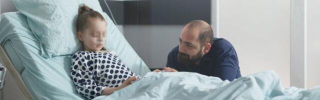 BRUKA I SRAMOTA U DOMU ZDRAVLJA! Odbili da pregledaju dete sa temperaturom 40 dok otac NE PLATI: "Naterali su me da ostavim bolesno dete i trčim po pare!" (VIDEO)