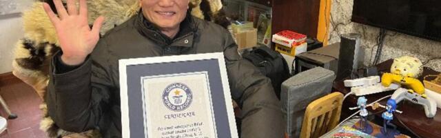 Najstariji gejmer ima 90 godina: Ništa ga ne zaustavlja da i dalje igra igrice i strimuje, ušao i u Ginisa
