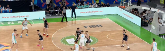 Bravo za hrabre "orliće"! Srbiji srebro na Evrobasketu