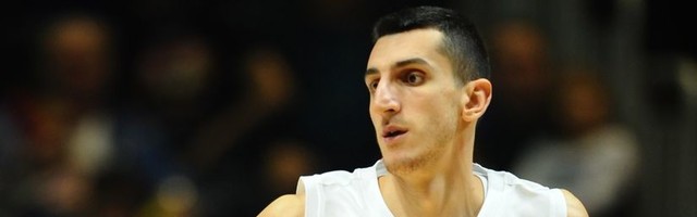Dejan Kravić zvanično ostao u San Pablo Burgosu
