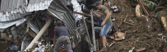 APOKLAIPTIČNE SCENE U BRAZILU: Broj stradalih u STRAVIČNIM POPLAVAMA raste, bujica oštetila više od 80 kuća (FOTO, VIDEO)