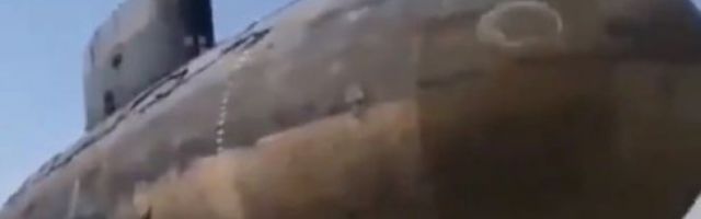ISPLIVAO SNIMAK IRANSKE PODMORNICE "KILO" NA KOPNU! Od nje Zapad strepi, a mediji su odmah krenuli sa spekulacijama! (VIDEO)