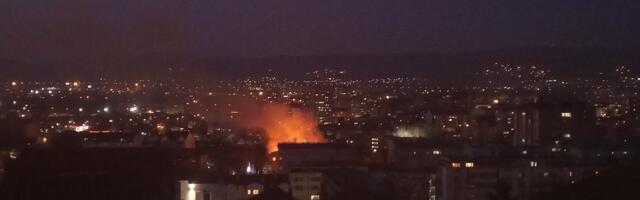 Ponovo gori zgrada nekadašnje “Prosvete“