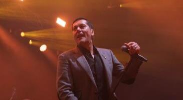 "HTELI SMO DA BACIMO IGLU, ALI NIJE IMALA GDE DA PADNE" Aco Pejovic napravio spektakl u Beču! (VIDEO/FOTO)