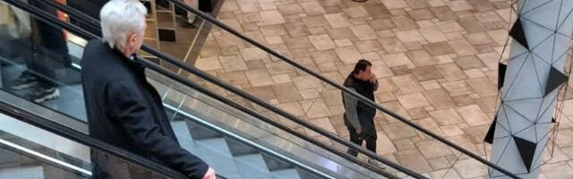 Naš pevač ima nekoliko decenija dugu karijeru a evo kako provodi vikend: Zatekli smo ga u šetnji na ovom mestu