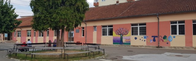 NVO iz Novog Pazara: Himna “Bože pravde” kao paravan za loše stanje u obrazovanju