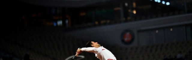 RG: Novak protiv ruskog malja i balkanski derbi