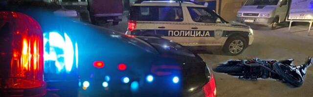 Udes na Novom Beogradu: Oboren motorista (VIDEO)