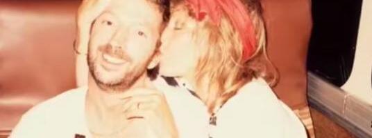 Prijatelju preoteo ženu, pa sa ljubavnicom dobio dete: Njegova pesma postala je svetski hit, a malo ko zna da se iza nje krije tragedija