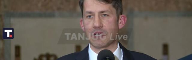 President Vucic starts consultations with parties, meets with Alliance of Vojvodina Hungarians officials