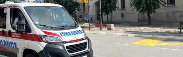 Teška saobraćajka u Novom Sadu: Automobil udario devojčicu!