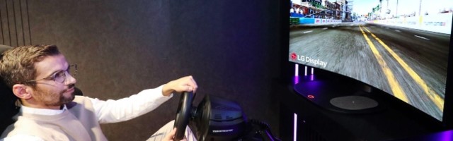 LG će uskoro predstaviti fleksibilni OLED monitor