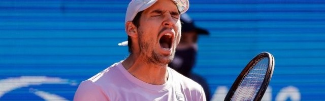 KRAJ I ZA LAJOVIĆA! Delbonis iskoristio loš dan SRPSKOG tenisera!