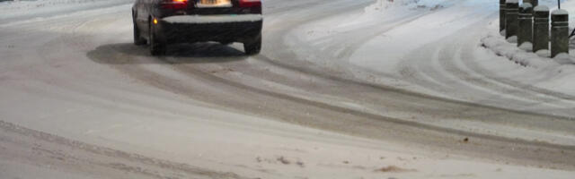 АМСС апеловао на возаче да буду опрезни