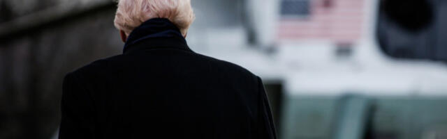 Ебрахим Золфагхари: Америка преговара сама са собом