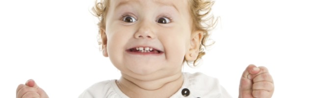 PLIŠANA IGRAČKA ZA DECU SVIH UZRASTA: Obradujte klince igračkom koja se PRETVARA U ĆEBENCE!