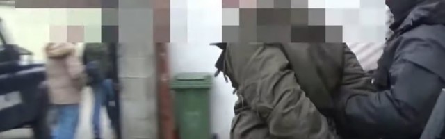 REZULTATI AKCIJE SJENICI: Uhapšeno pet osoba, pretreseno desetak objekata, potraga za osumnjičenim za ubistvo Hamidovića