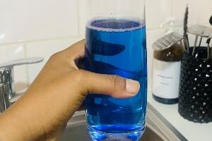 Вода за Штрумпфове – одврнете славину, а потече средство за прање прозора