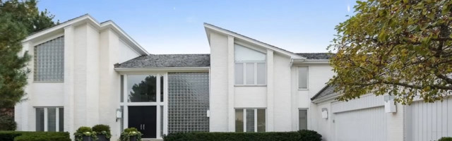 KUKOČ PRODAO KUĆU U KOJOJ JE ŽIVEO 27 GODINA! Izgubio je OGROMAN NOVAC, a pogledajte kako izgleda luksuzna vila o kojoj mnogi maštaju! /VIDEO/