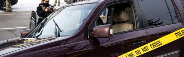 Guverner Tim Volc traži da se Minesoti omogući učešće u istrazi pucnjave u kojoj su agenti ICE ubili ženu