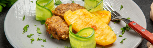 Brokoli štapići za bebe od osam meseci: Hranjivi i lagani za grickanje (RECEPT+VIDEO)