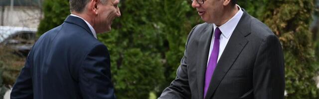 FOKUS NA ENERGETSKOJ BEZBEDNOSTI I STABILNOSTI TRŽIŠTA: Vučić se sastao sa ruskim ministrom Rešetnjikovim