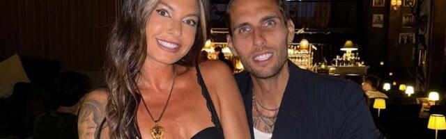 Stric je legenda Zvezde, otac i Partizana, svi ga znaju zbog one proslave, sa ženom i decom uživa na Tajlandu